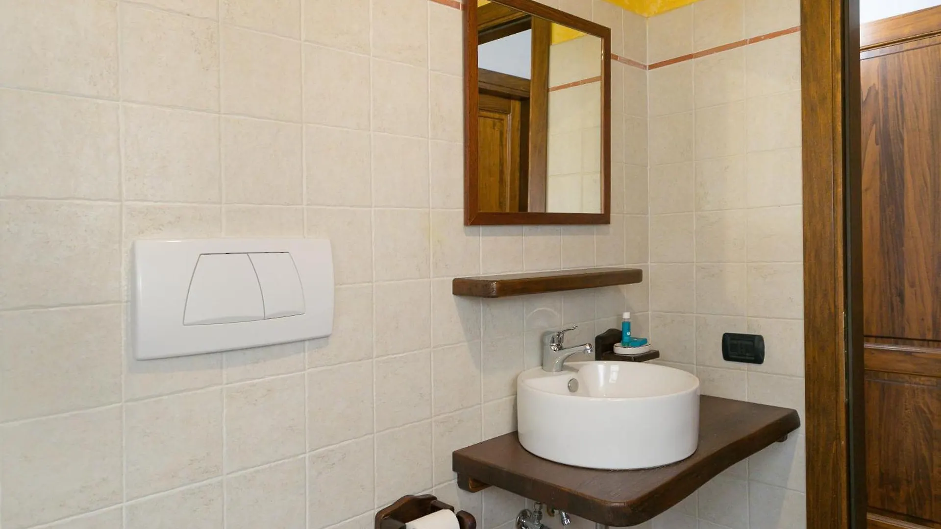 Farm stay Isolotto - Appartamento Leccio Piombino